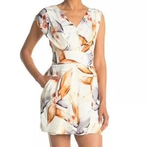 NWT Reiss Dione Leaf Print Dress